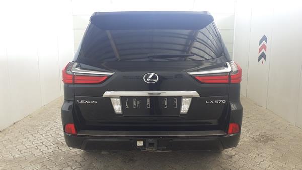 Photo 8 VIN: JTJHY00W8G4192204 - LEXUS LX 570 