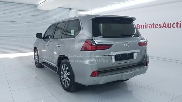 Photo 6 VIN: JTJHY00W9H4237300 - LEXUS LX 570 