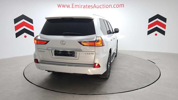 Photo 17 VIN: JTJHY00W9L4321187 - LEXUS LX 570 