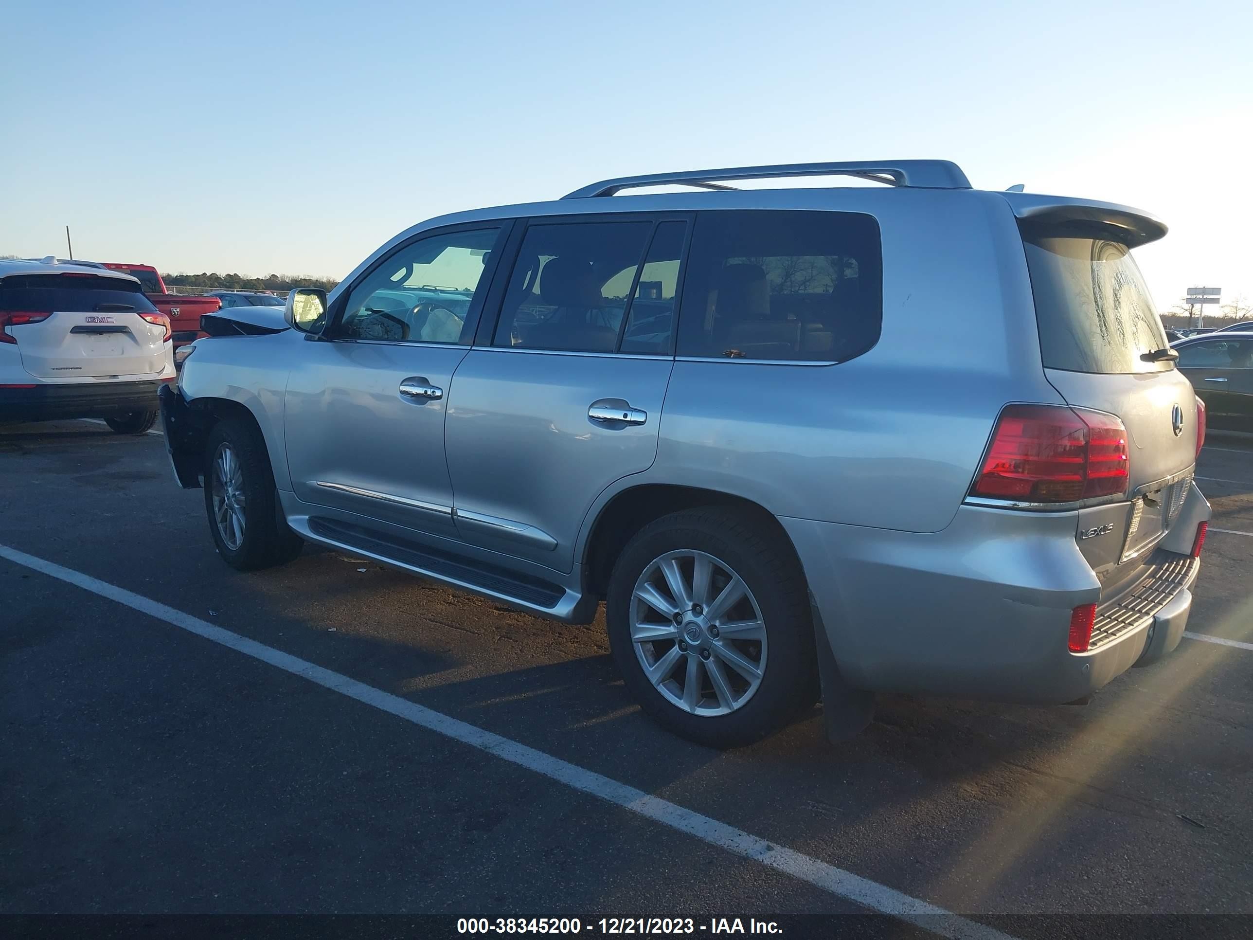 Photo 2 VIN: JTJHY00WX84014473 - LEXUS LX 