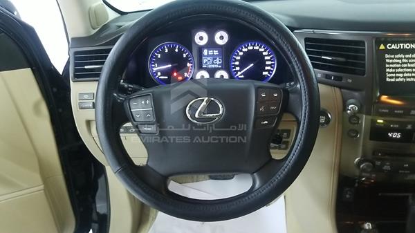 Photo 13 VIN: JTJHY00WX94031257 - LEXUS LX 570 