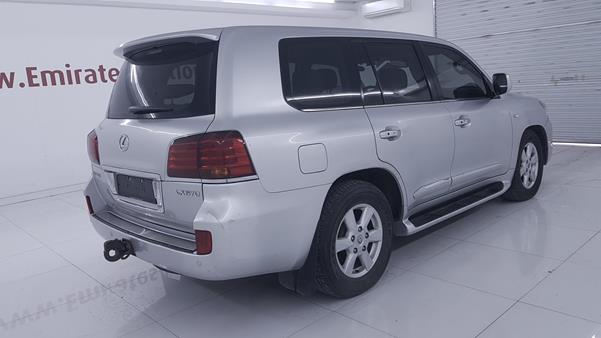 Photo 8 VIN: JTJHY00WXB4061462 - LEXUS LX 570 