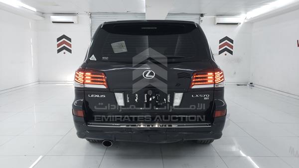 Photo 6 VIN: JTJHY00WXB4072624 - LEXUS LX 570 