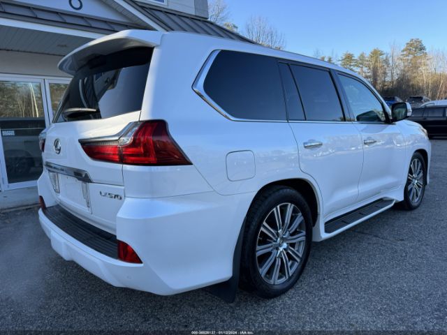 Photo 3 VIN: JTJHY7AX1G4193744 - LEXUS LX 570 