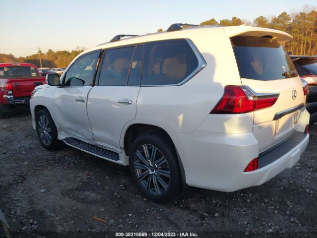 Photo 2 VIN: JTJHY7AX2G4217338 - LEXUS LX 570 