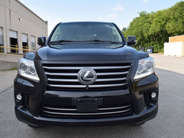 Photo 2 VIN: JTJHY7AX3E4151850 - LEXUS LX 570 