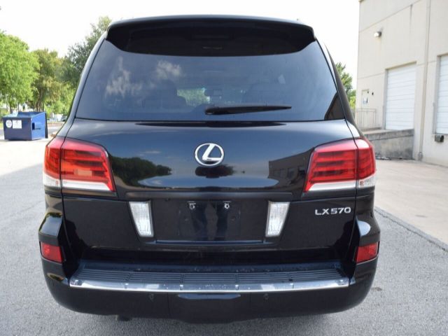 Photo 5 VIN: JTJHY7AX3E4151850 - LEXUS LX 570 