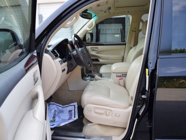 Photo 8 VIN: JTJHY7AX3E4151850 - LEXUS LX 570 