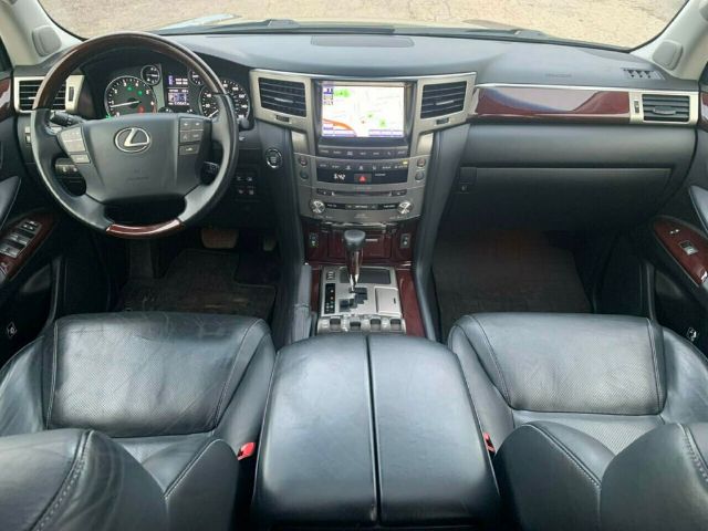 Photo 1 VIN: JTJHY7AX3F4168603 - LEXUS LX 570 