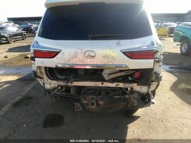 Photo 5 VIN: JTJHY7AX3G4218188 - LEXUS LX 570 