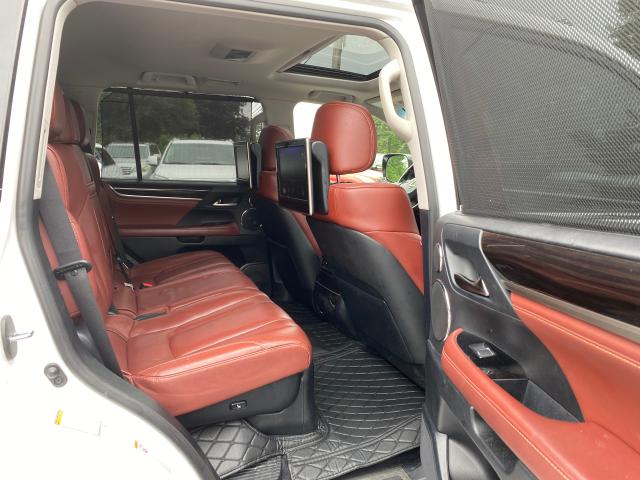 Photo 5 VIN: JTJHY7AX3H4233226 - LEXUS LX 570 