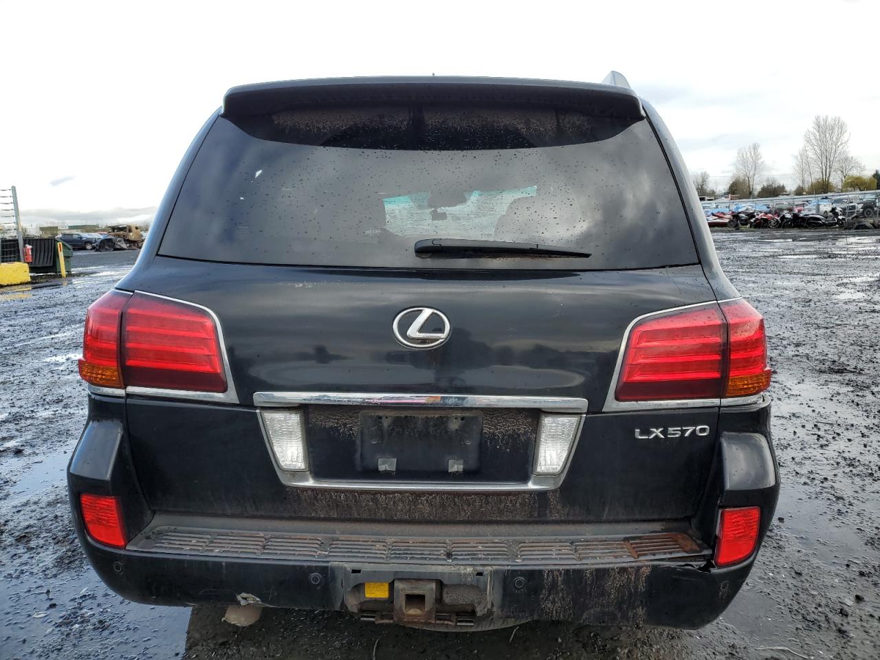 Photo 5 VIN: JTJHY7AX4B4070738 - LEXUS LX 