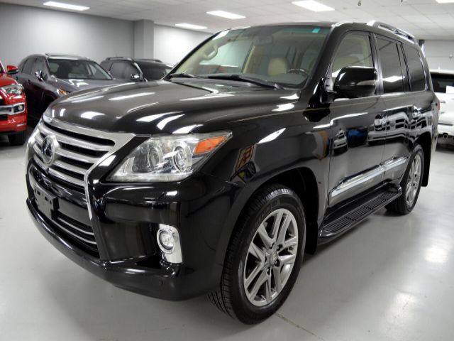 Photo 1 VIN: JTJHY7AX4E4153817 - LEXUS LX 570 