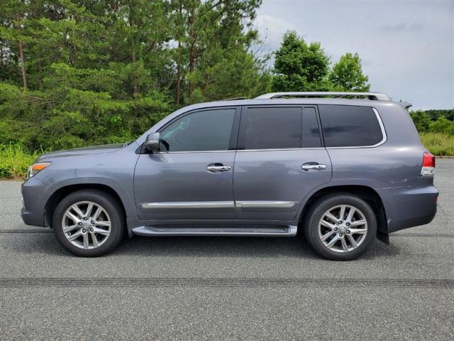 Photo 1 VIN: JTJHY7AX4F4184518 - LEXUS LX 570 