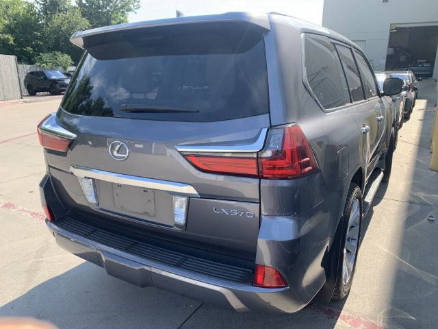 Photo 4 VIN: JTJHY7AX4H4223434 - LEXUS LX 