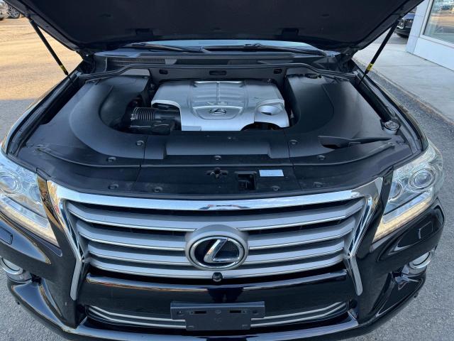 Photo 8 VIN: JTJHY7AX5D4127483 - LEXUS LX 570 