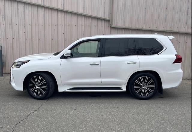 Photo 2 VIN: JTJHY7AX5H4227184 - LEXUS LX 570 