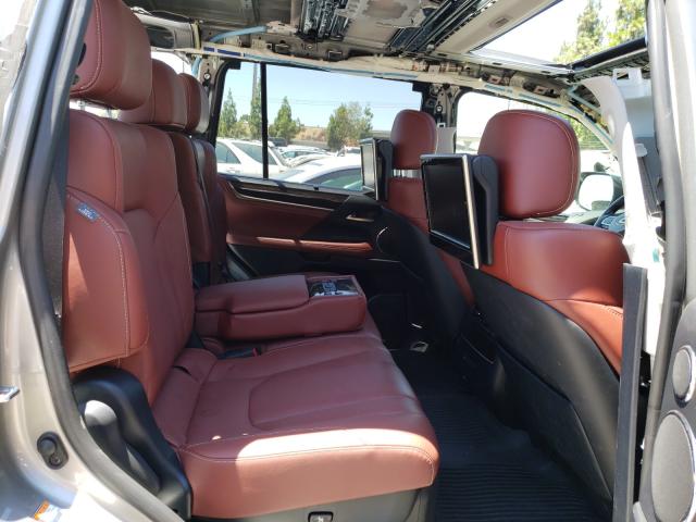 Photo 5 VIN: JTJHY7AX5J4261857 - LEXUS LX 570 