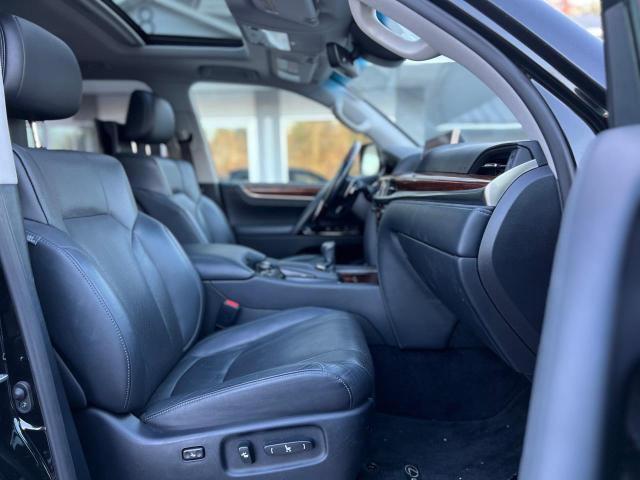 Photo 6 VIN: JTJHY7AX5J4261969 - LEXUS LX 570 