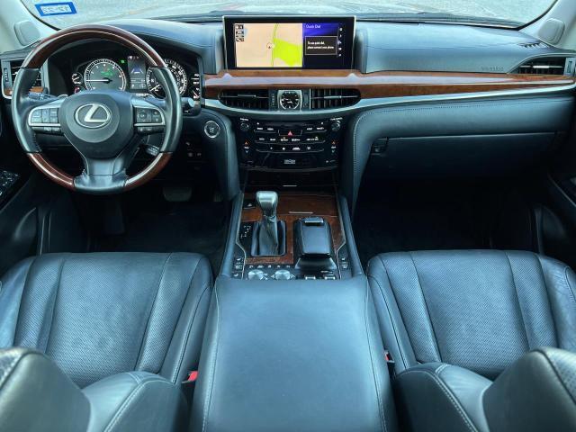 Photo 8 VIN: JTJHY7AX5J4261969 - LEXUS LX 570 