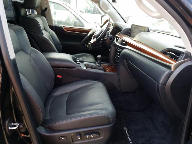 Photo 4 VIN: JTJHY7AX5J4265200 - LEXUS LX 570 