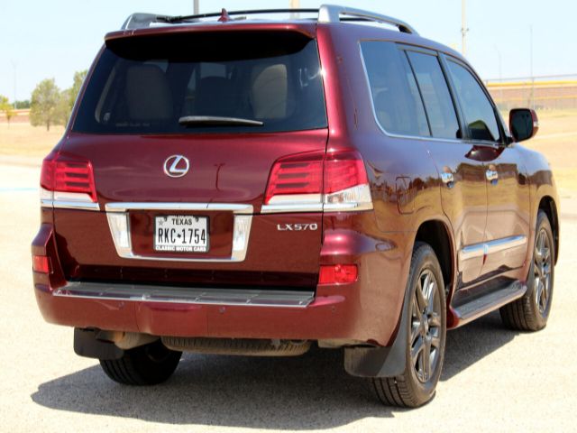 Photo 3 VIN: JTJHY7AX6E4137456 - LEXUS LX 570 