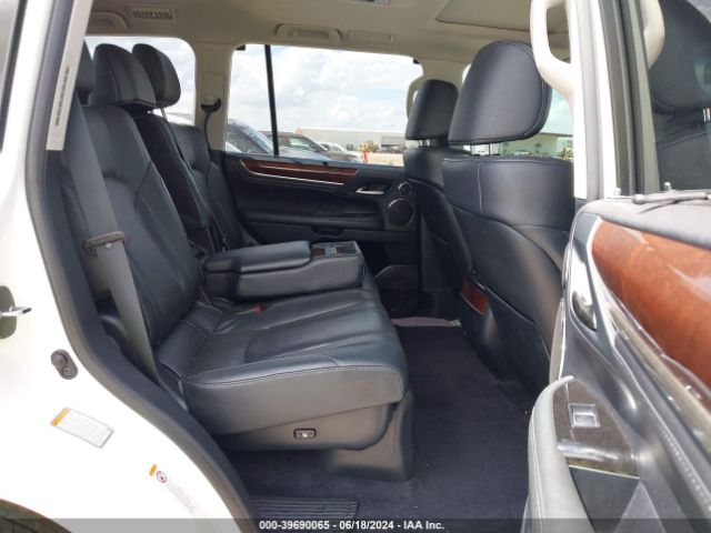 Photo 7 VIN: JTJHY7AX6G4197918 - LEXUS LX 570 