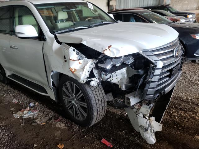 Photo 8 VIN: JTJHY7AX7H4243757 - LEXUS LX 570 