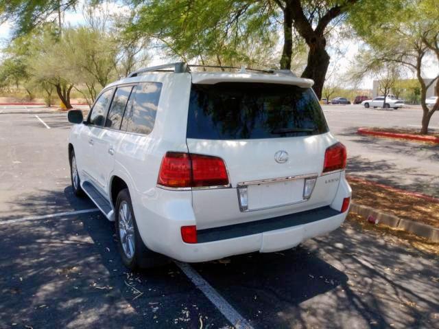 Photo 2 VIN: JTJHY7AX8B4059080 - LEXUS LX 570 