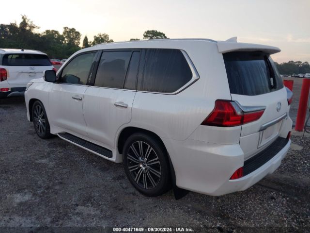 Photo 2 VIN: JTJHY7AX8J4262940 - LEXUS LX 