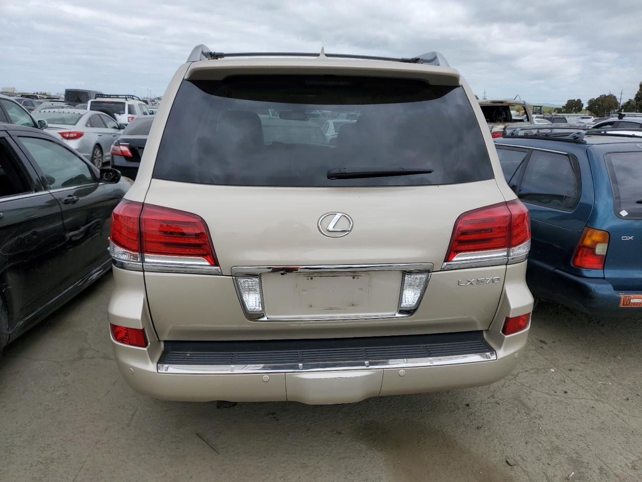 Photo 5 VIN: JTJHY7AX9E4144112 - LEXUS LX 