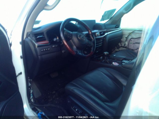 Photo 4 VIN: JTJHY7AX9J4261313 - LEXUS LX570 