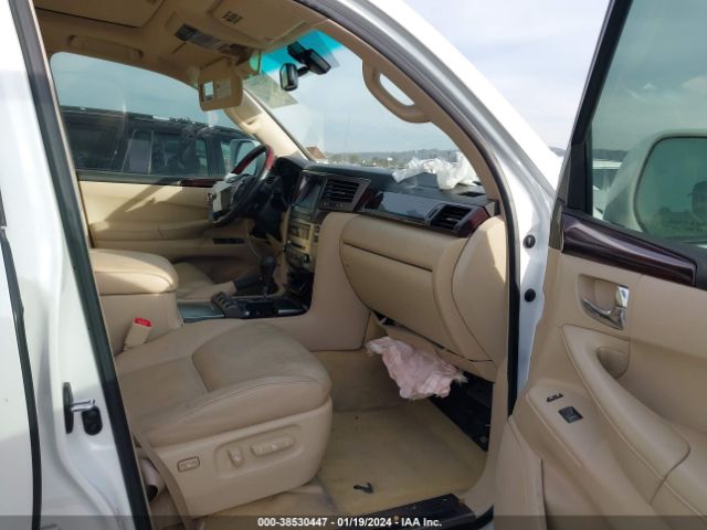 Photo 4 VIN: JTJHY7AXXB4068587 - LEXUS LX 570 