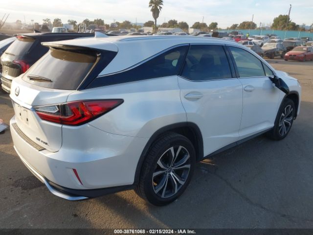 Photo 3 VIN: JTJHZKEA3N2027398 - LEXUS RX 350L 