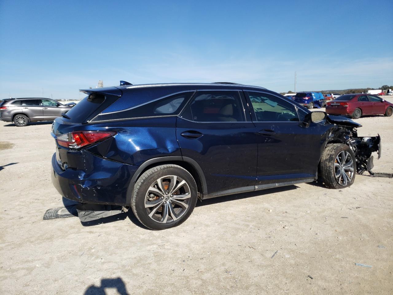 Photo 2 VIN: JTJHZKEA7M2020467 - LEXUS RX 