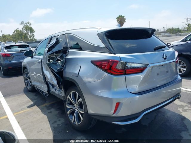 Photo 2 VIN: JTJHZKEAXN2025969 - LEXUS RX 