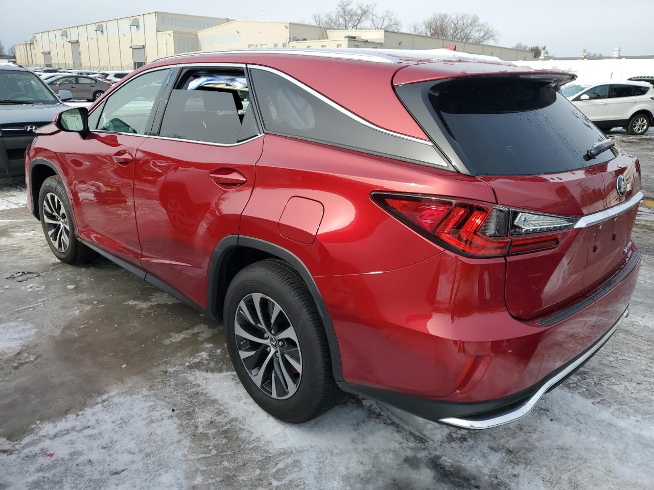 Photo 1 VIN: JTJHZKFA2N2041212 - LEXUS RX 