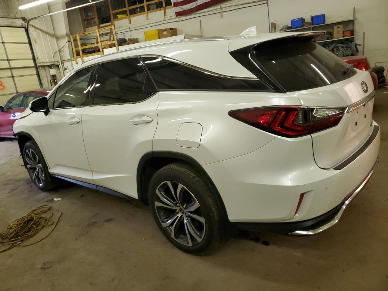 Photo 1 VIN: JTJHZKFA9N2043247 - LEXUS RX 