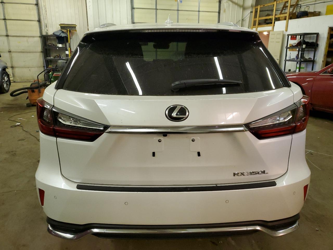 Photo 5 VIN: JTJHZKFA9N2043247 - LEXUS RX 