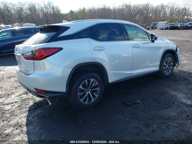 Photo 3 VIN: JTJHZMDA8M2053796 - LEXUS RX 