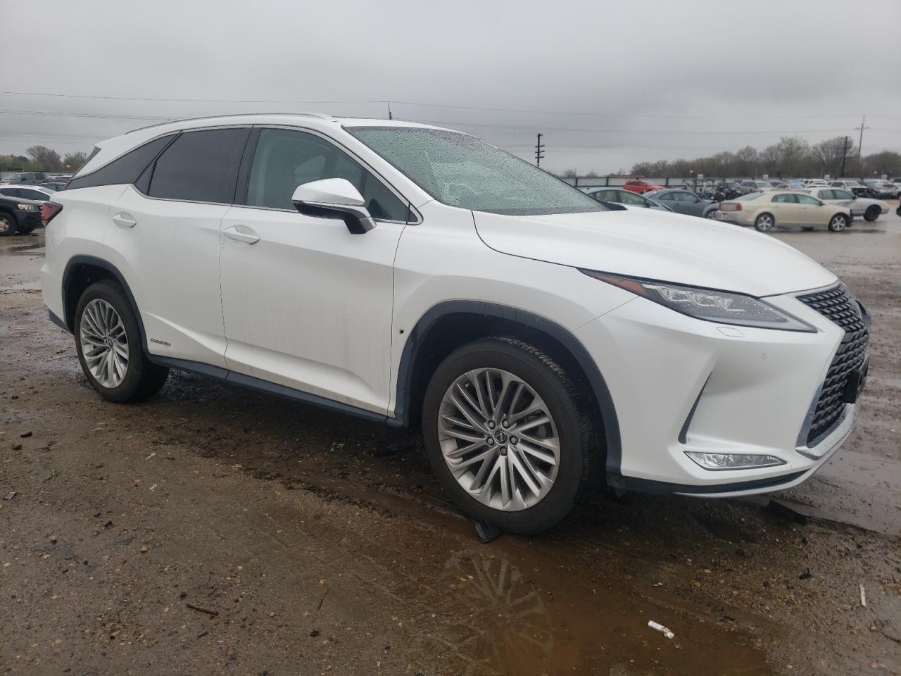 Photo 3 VIN: JTJJGKFA8M2019298 - LEXUS RX 