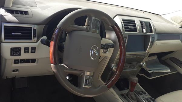 Photo 11 VIN: JTJJM7FX2B5034580 - LEXUS LX 570 