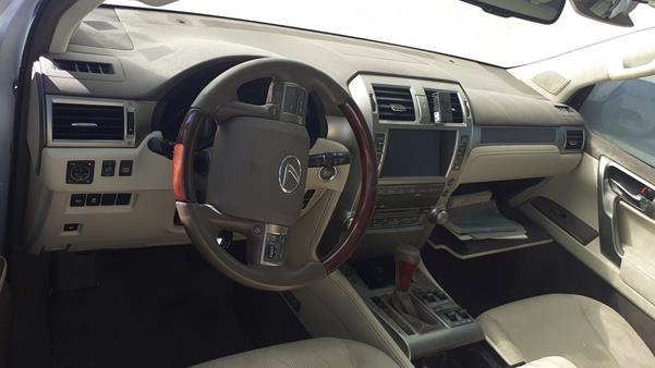 Photo 13 VIN: JTJJM7FX2B5034580 - LEXUS LX 570 