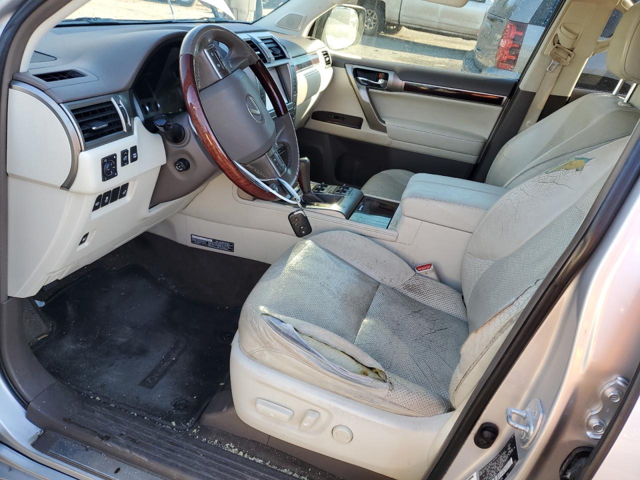 Photo 6 VIN: JTJJM7FX3E5068550 - LEXUS GX 