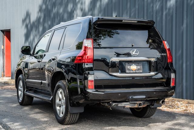 Photo 3 VIN: JTJJM7FX4B5022818 - LEXUS GX 460 