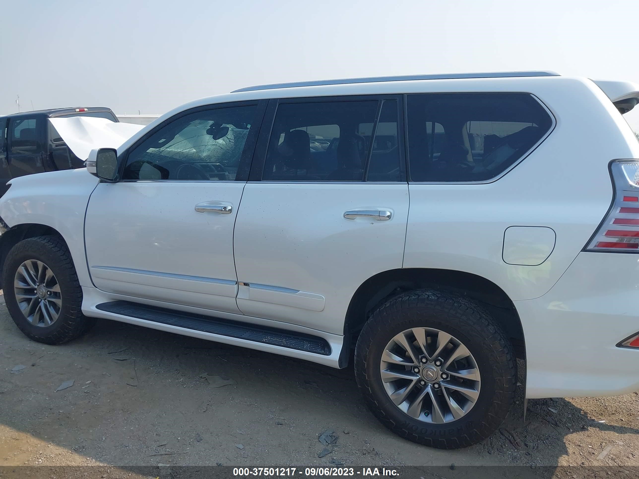 Photo 13 VIN: JTJJM7FX5F5107964 - LEXUS GX 