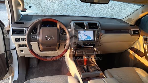 Photo 18 VIN: JTJJM7FX9C5040524 - LEXUS GX 460 