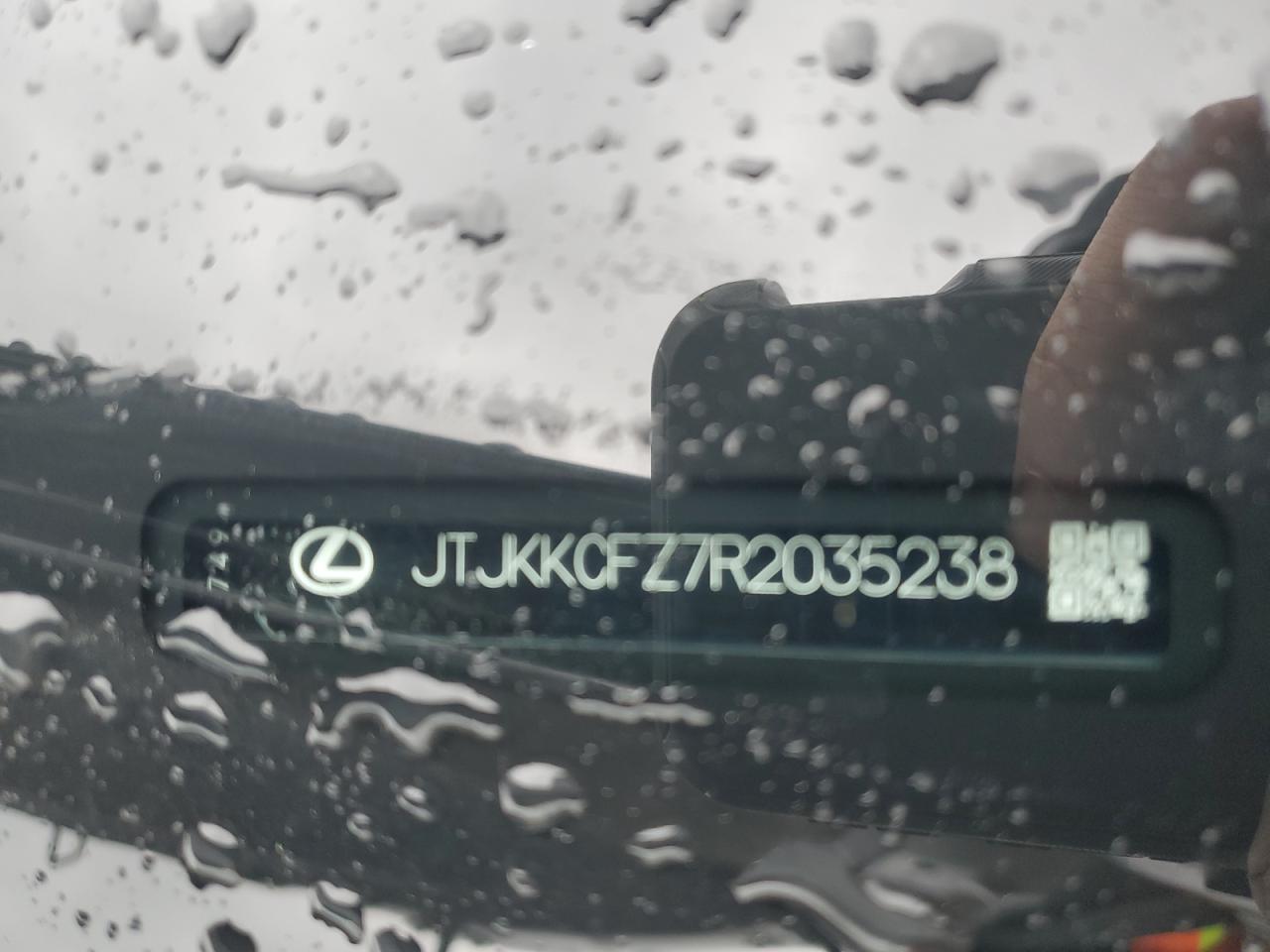 Photo 13 VIN: JTJKKCFZ7R2035238 - LEXUS NX-300H 