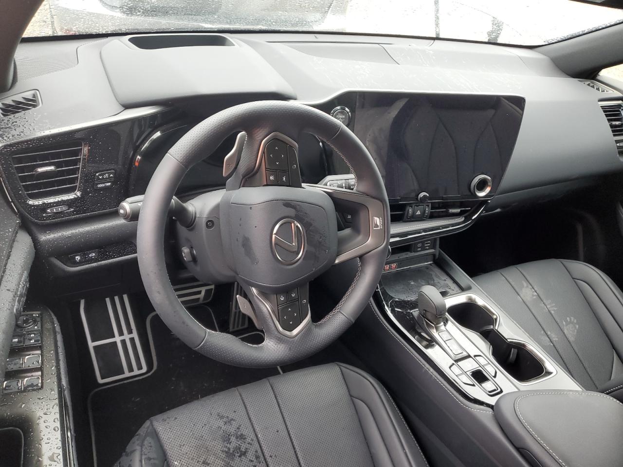 Photo 7 VIN: JTJKKCFZ7R2035238 - LEXUS NX-300H 