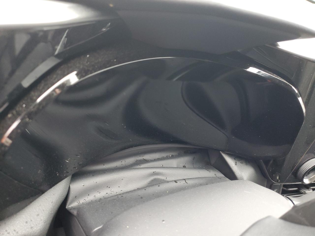 Photo 8 VIN: JTJKKCFZ7R2035238 - LEXUS NX-300H 